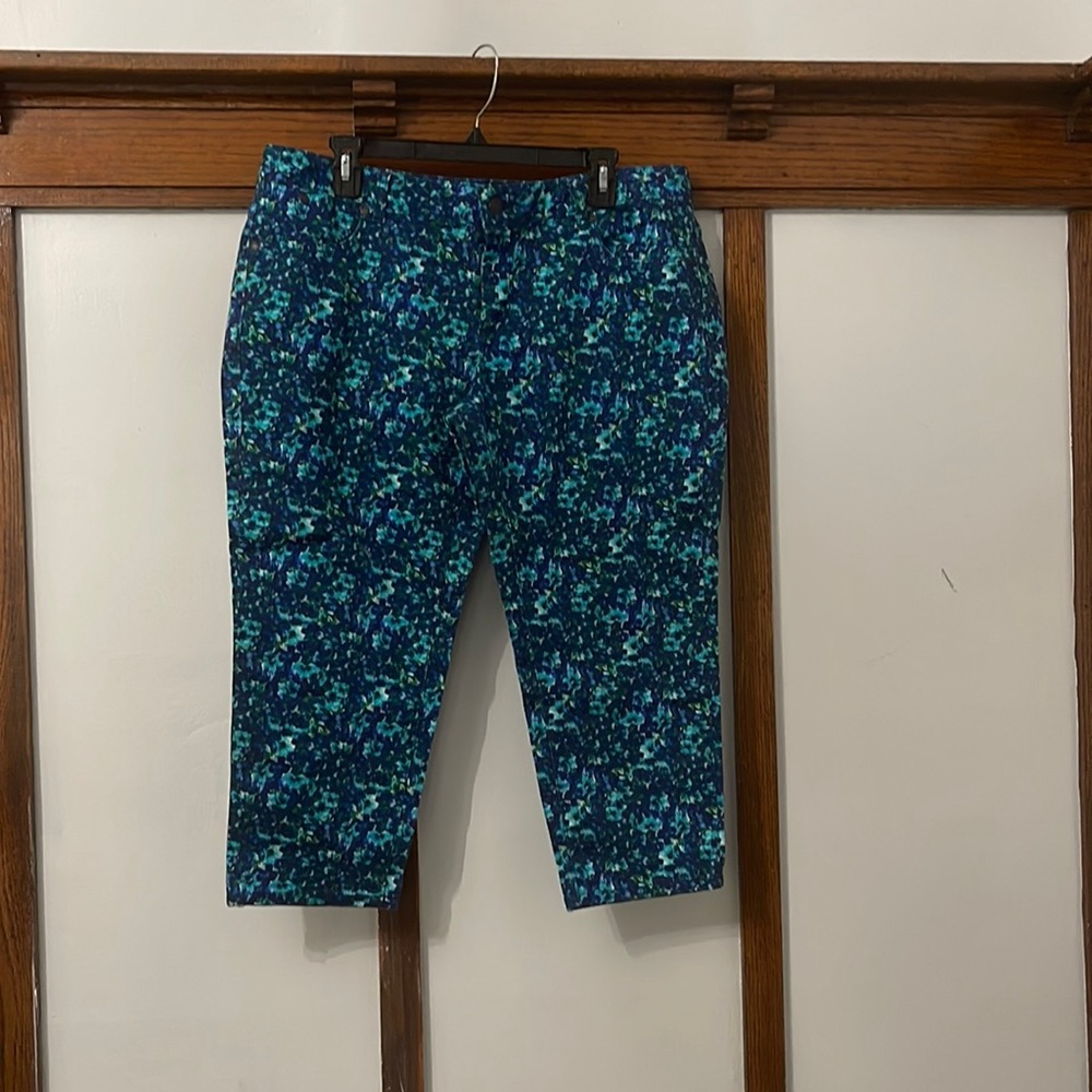 W-Signature Slim crop16WP